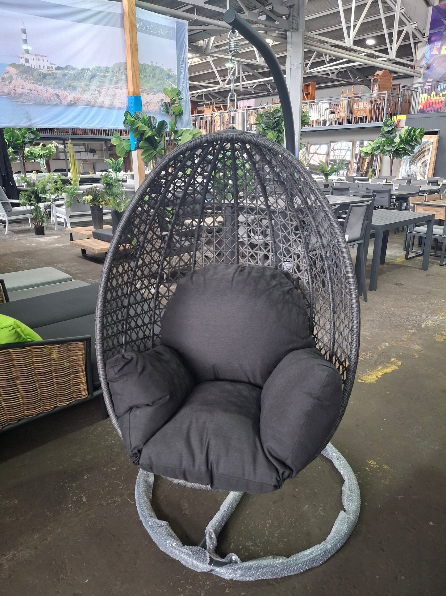 Peter Pod Hanging Egg Chair - Charcoal