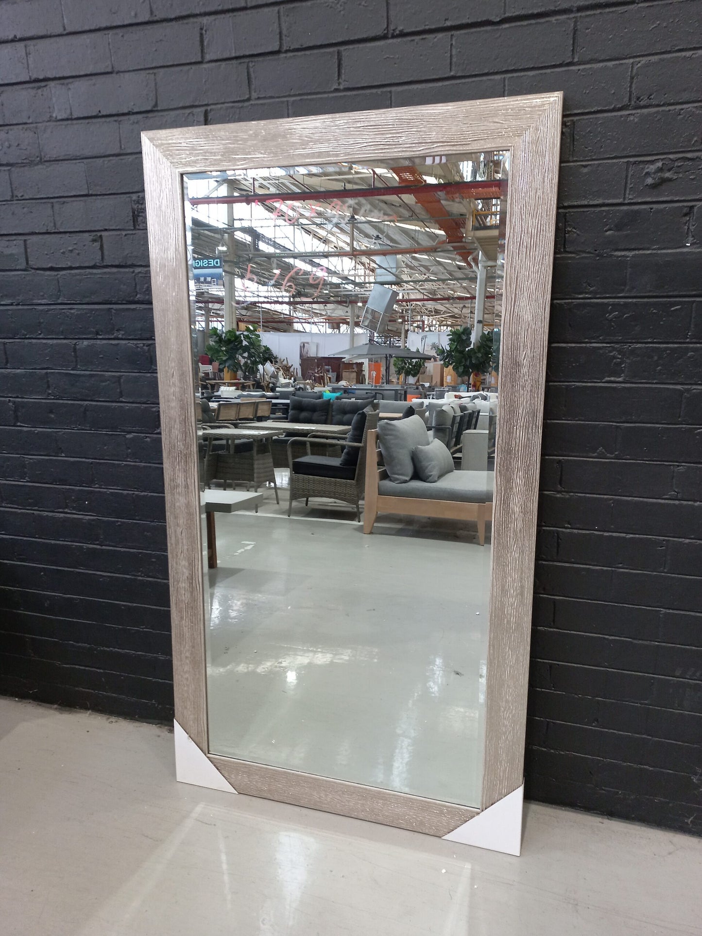 Mirror – Silver – 170 x 95