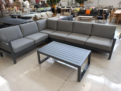 Beta Corner Lounge – Gunmetal