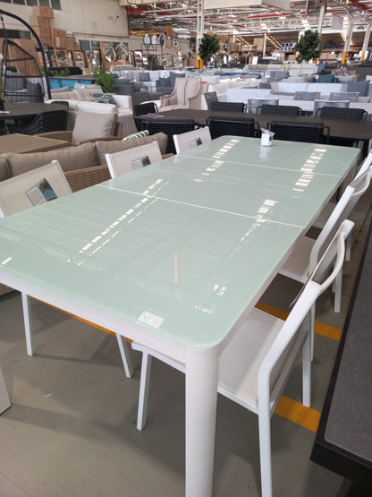 Le Blanc Dining Table – White – Table Only