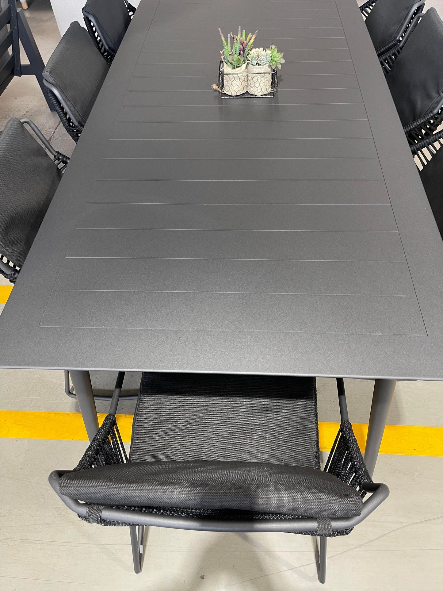 Fiesta Dining Table *2400 – Charcoal